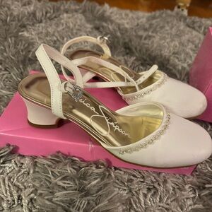 Jessica Simpson white dress shoes girls